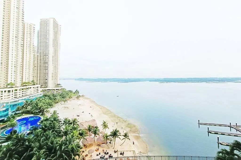 Johor Bharu - Beachside 6-13Pax Danga Bay @ Ksl Johor Bahru